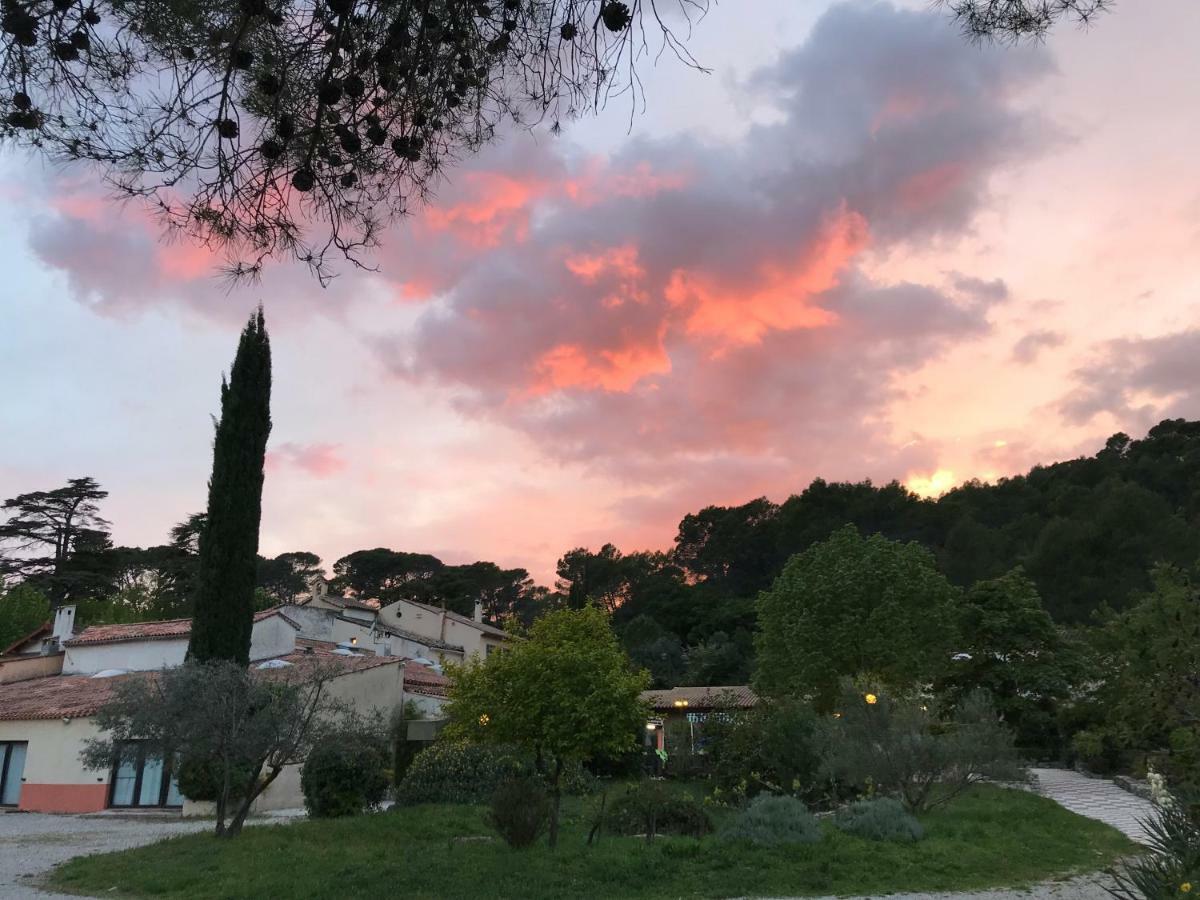 Le Domaine Du Thronnet Aparthotel