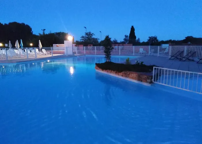 Le Domaine Du Thronnet